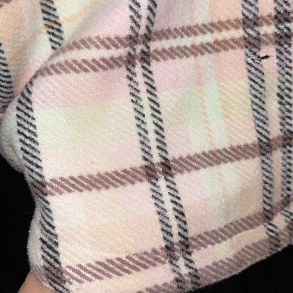 Universal Thread shacket - Picture 2 of 6